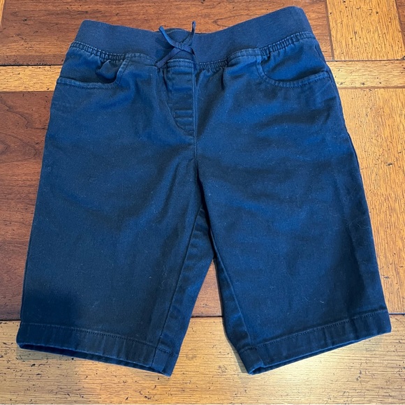 Izod Girls Uniform Shorts - Picture 2 of 7